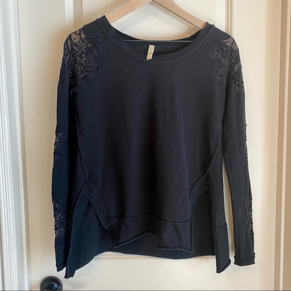 Free People Black Lace Sleeve Sweater w/ Back Cutout (XS)